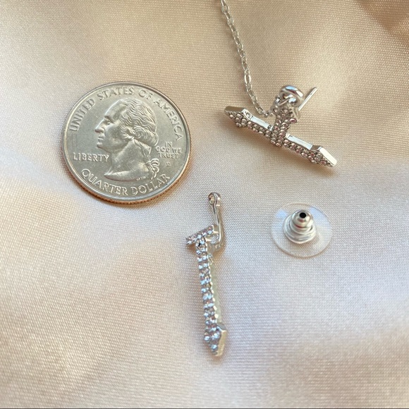 💙Rhinestones Cross Earrings Single Ear Climber - Picture 4 of 11